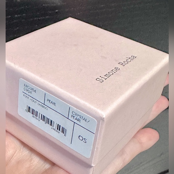 Simone Rocha Pearl heart Earrings and Necklace Set - Picture 4 of 5